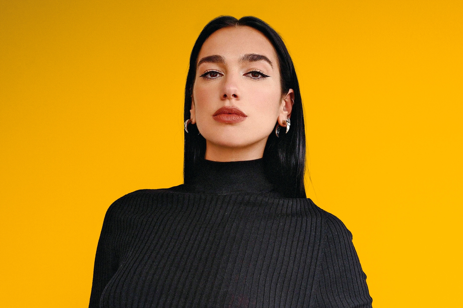 Dua Lipa napustila Los Angeles zbog požara: "Na sigurnom sam, čuvajte se"